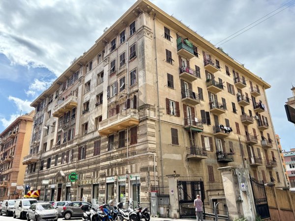 appartamento in vendita a Genova in zona Marassi