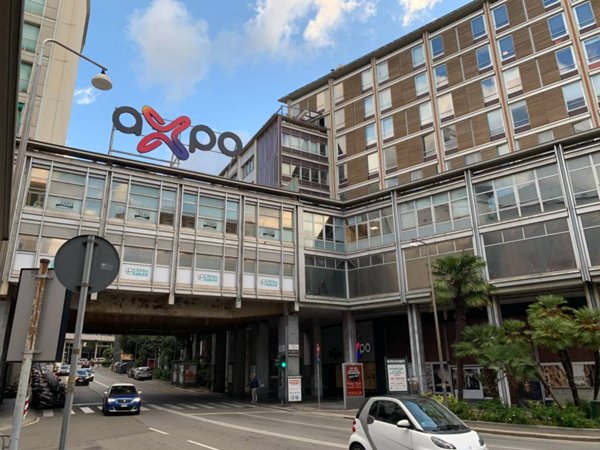 ufficio in vendita a Genova in zona Centro Storico