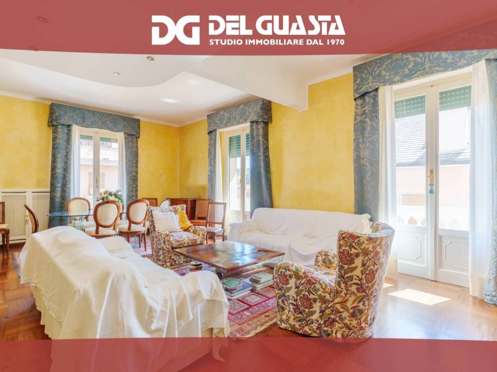 appartamento in vendita a Genova in zona Castelletto