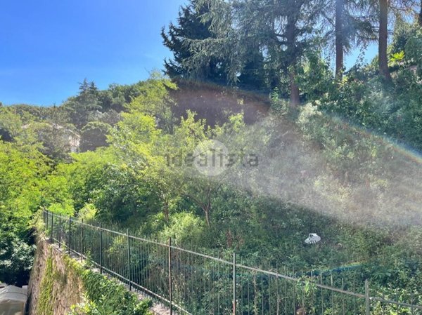 appartamento in vendita a Genova in zona Quezzi