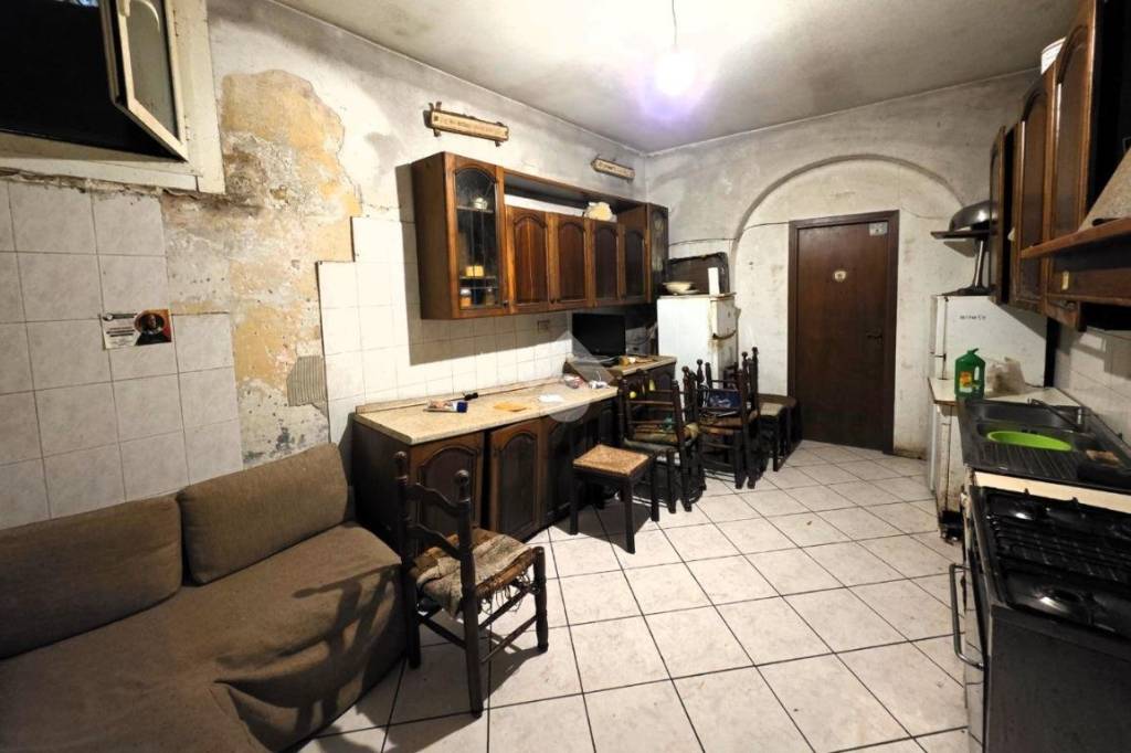 appartamento in vendita a Genova in zona Lagaccio / Granarolo