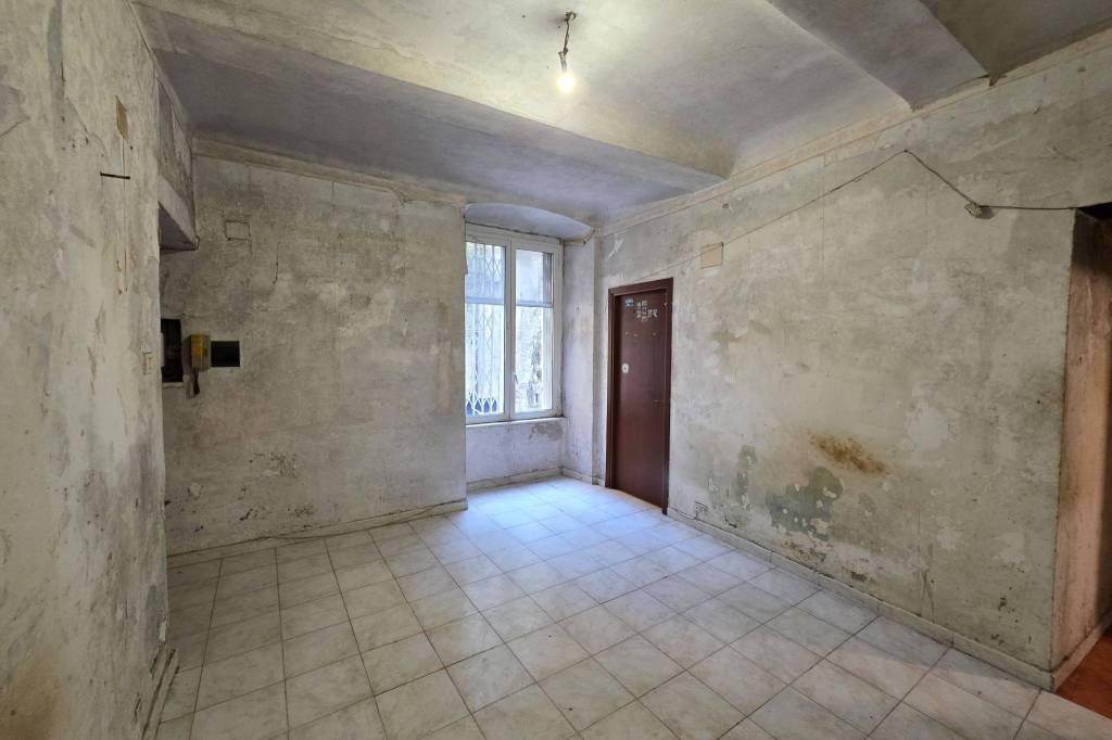 appartamento in vendita a Genova in zona Lagaccio / Granarolo