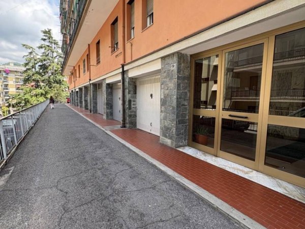 appartamento in vendita a Genova in zona Borzoli