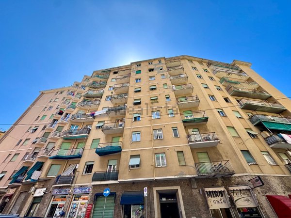 appartamento in vendita a Genova in zona Marassi