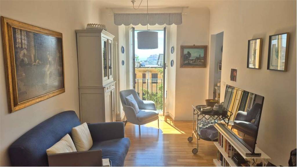 appartamento in vendita a Genova in zona Castelletto