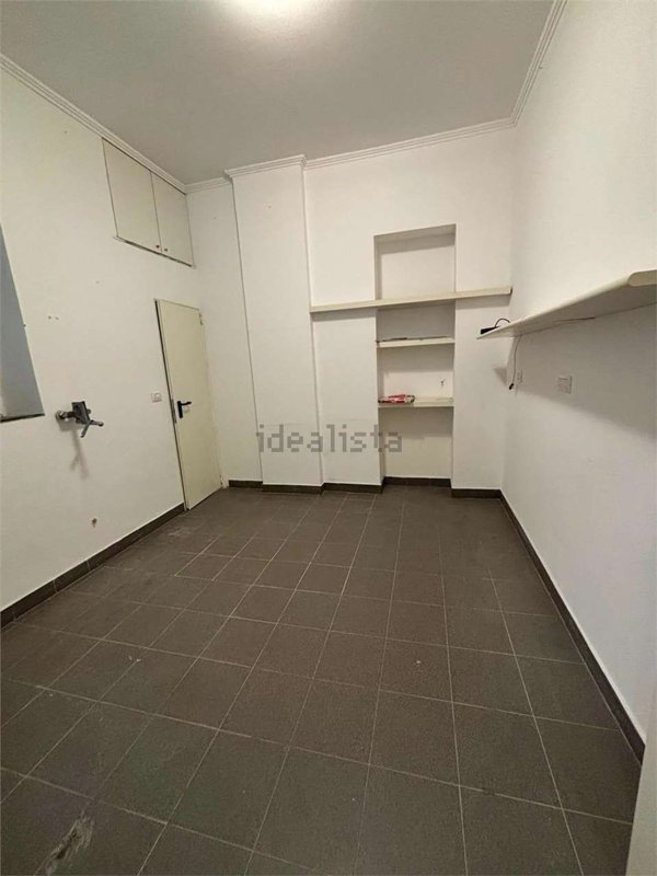appartamento in vendita a Genova in zona Foce