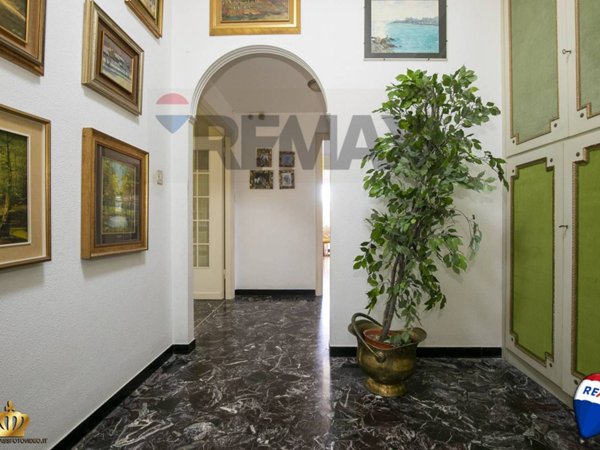 appartamento in vendita a Genova in zona Quezzi