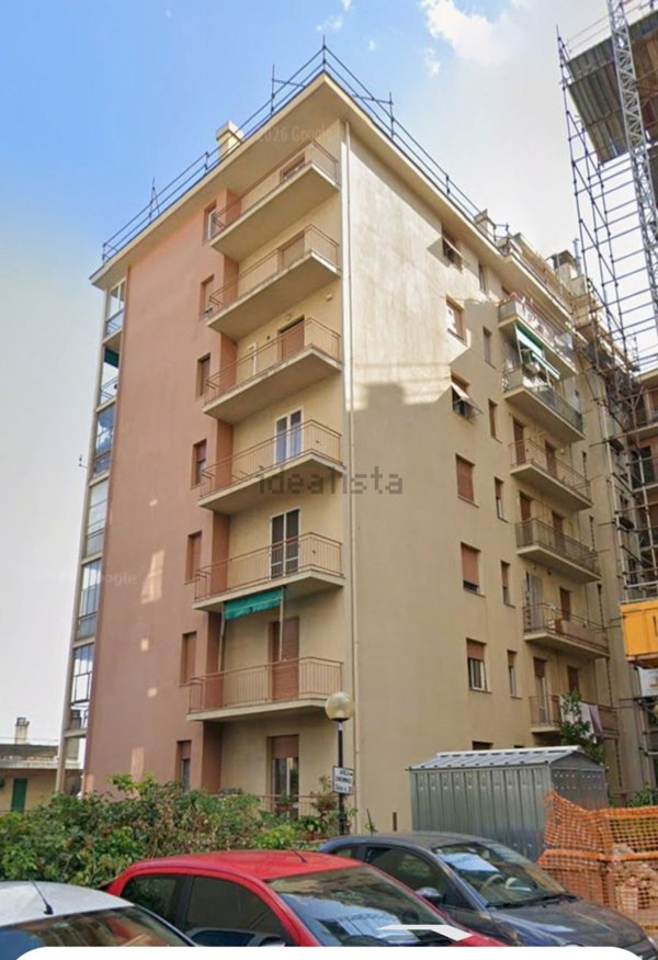 appartamento in vendita a Genova in zona Marassi