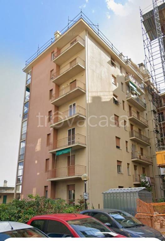 appartamento in vendita a Genova in zona Marassi