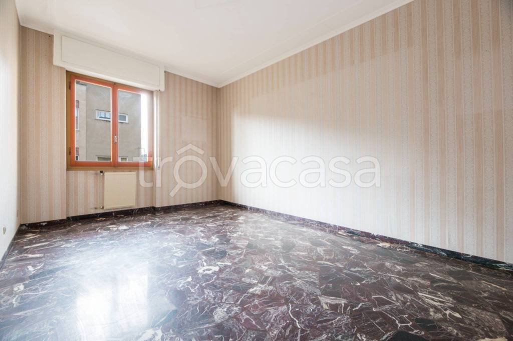 appartamento in vendita a Genova in zona Sestri Ponente