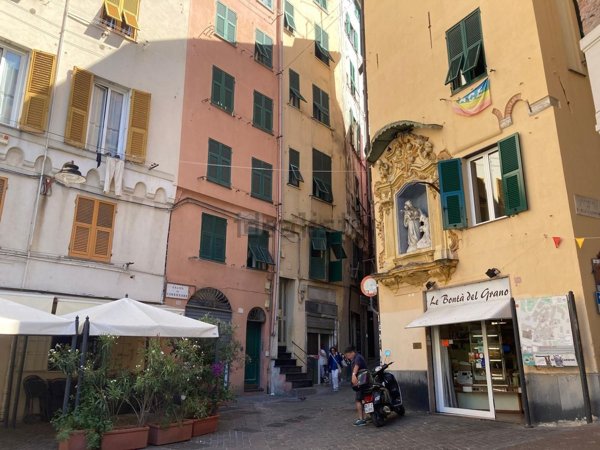appartamento in vendita a Genova in zona Centro Storico
