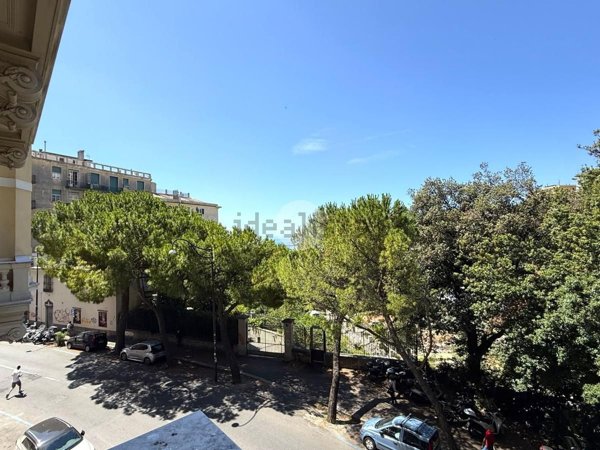 appartamento in vendita a Genova in zona Castelletto