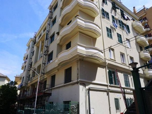 appartamento in vendita a Genova in zona Sampierdarena