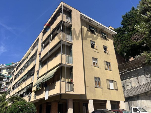 appartamento in vendita a Genova in zona Marassi