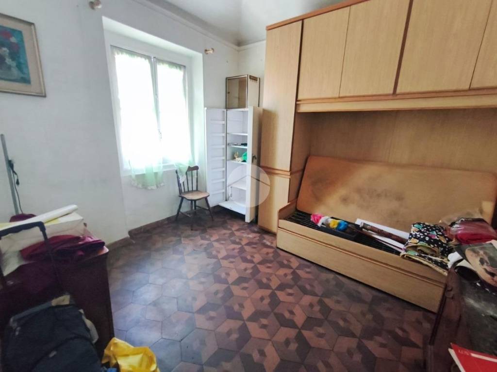 appartamento in vendita a Genova in zona Certosa