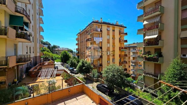appartamento in vendita a Genova in zona Pegli