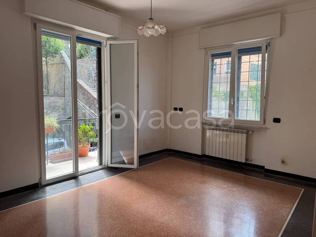 appartamento in vendita a Genova in zona Marassi