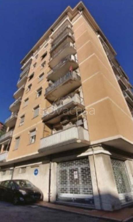 appartamento in vendita a Genova in zona Marassi