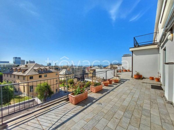 appartamento in vendita a Genova in zona Sampierdarena