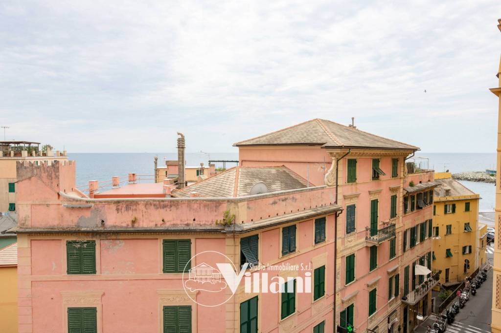 appartamento in vendita a Genova in zona Sturla