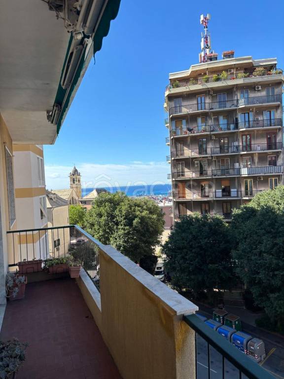 appartamento in vendita a Genova in zona San Teodoro
