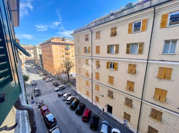 appartamento in vendita a Genova in zona Foce