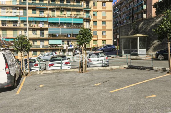 appartamento in vendita a Genova in zona Sampierdarena