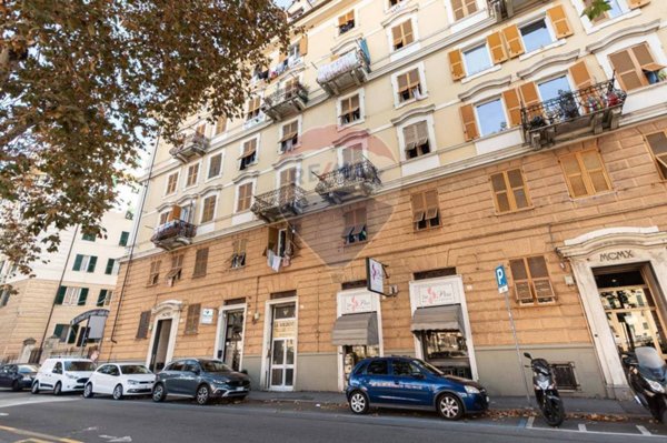appartamento in vendita a Genova in zona Marassi