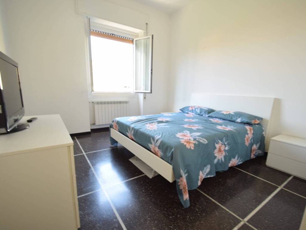 appartamento in vendita a Genova in zona Palmaro / Pra'