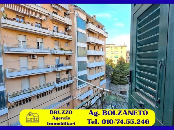appartamento in vendita a Genova in zona Bolzaneto
