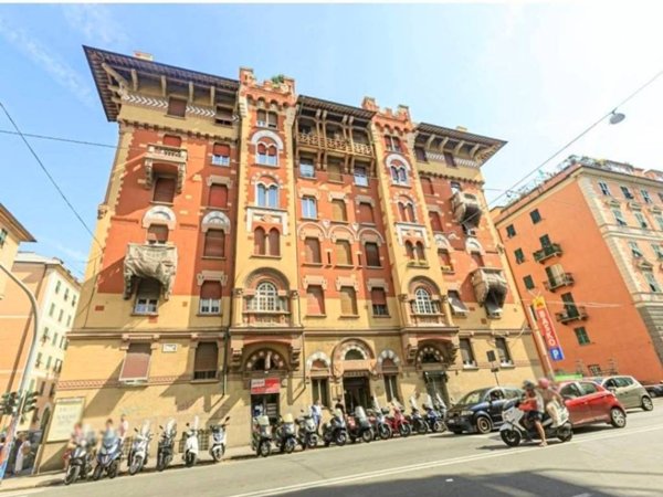 appartamento in vendita a Genova in zona Foce