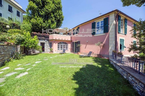 appartamento in vendita a Genova in zona Castelletto