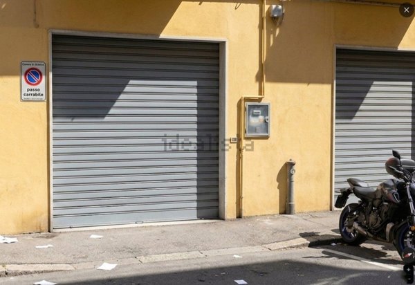 locale di sgombero in vendita a Genova in zona Staglieno