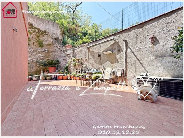 appartamento in vendita a Genova in zona Marassi