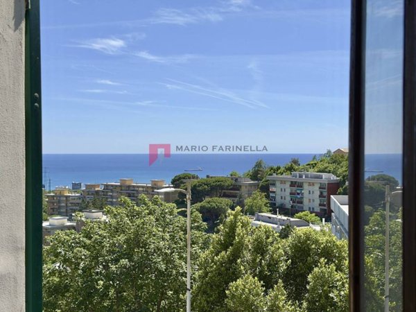 appartamento in vendita a Genova in zona Lagaccio / Granarolo