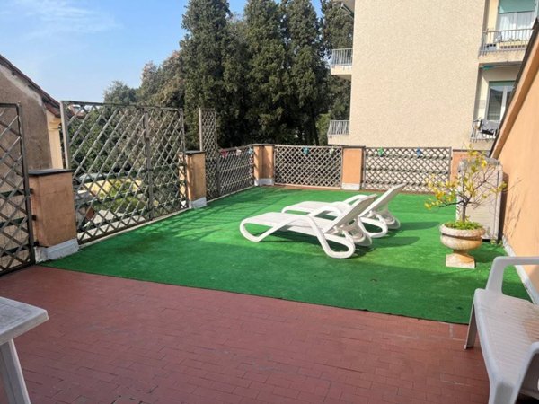 appartamento in vendita a Genova in zona Sestri Ponente