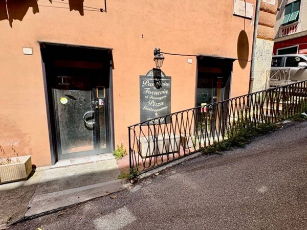 negozio in vendita a Genova in zona Castelletto