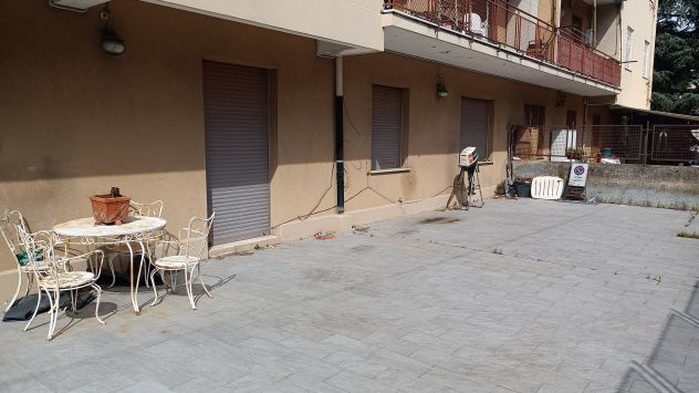 appartamento in vendita a Genova in zona Sturla