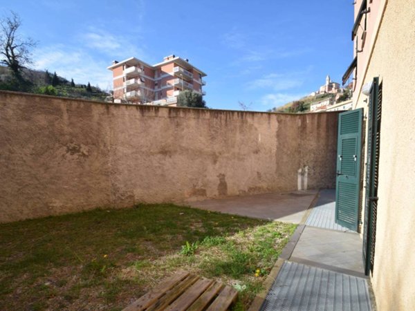 appartamento in vendita a Genova in zona Voltri