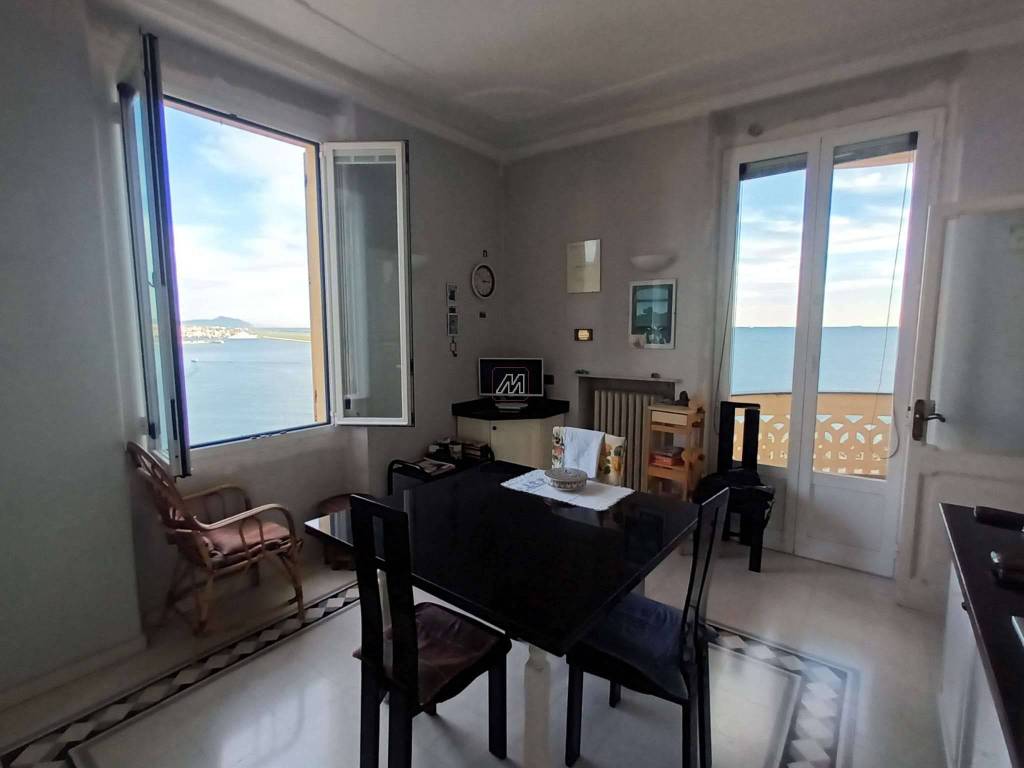 casa indipendente in vendita a Genova in zona Pegli