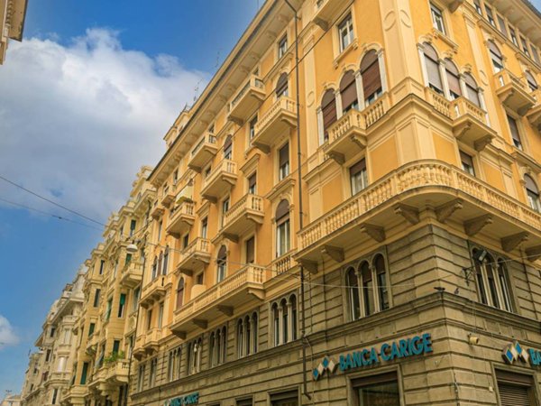 ufficio in vendita a Genova