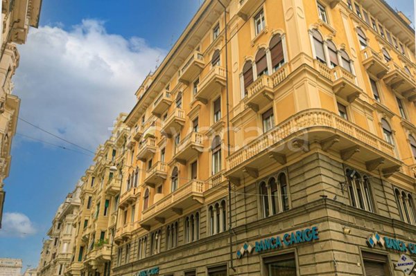 ufficio in vendita a Genova