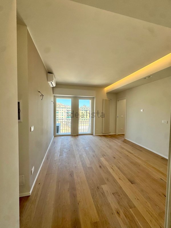 appartamento in vendita a Genova in zona Portoria / Piccapietra