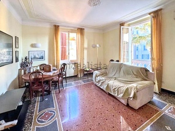 appartamento in vendita a Genova in zona Pegli