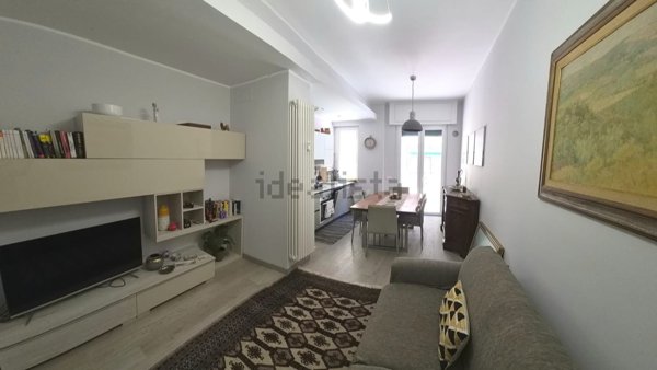 appartamento in vendita a Genova in zona Staglieno