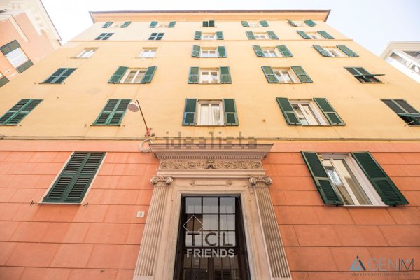 appartamento in vendita a Genova in zona Carignano