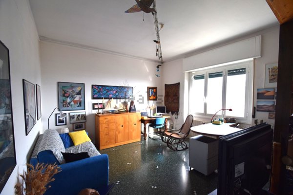 appartamento in vendita a Genova in zona Palmaro / Pra'