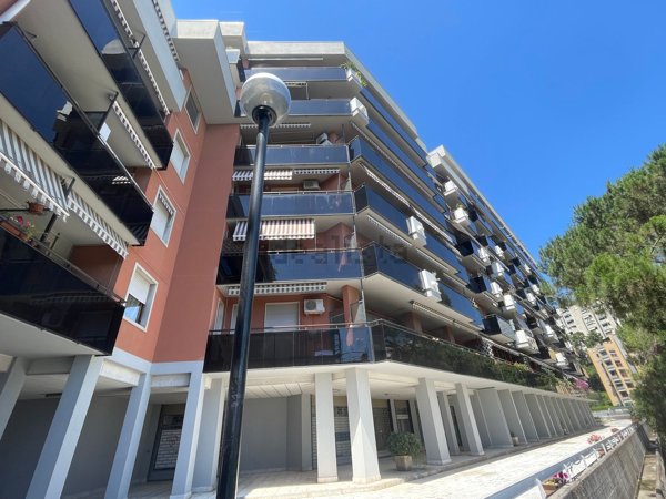 appartamento in vendita a Genova in zona Pegli