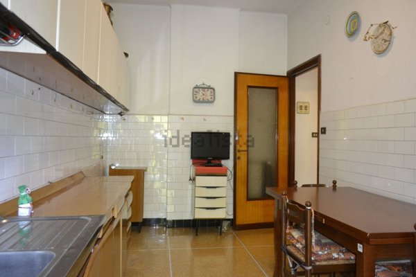 appartamento in vendita a Genova in zona Marassi