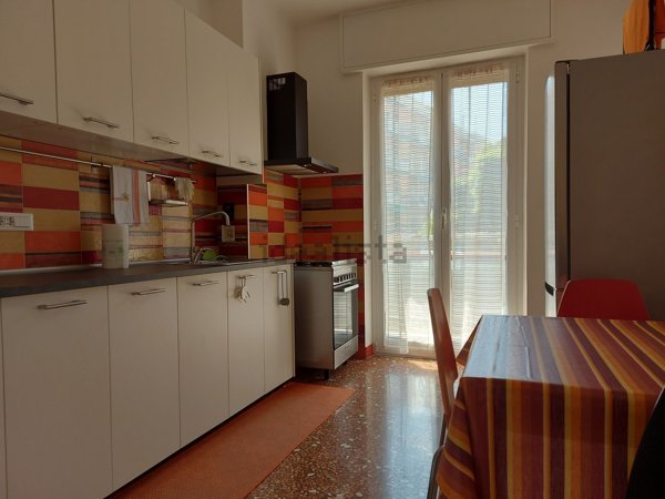 appartamento in vendita a Genova in zona Sestri Ponente